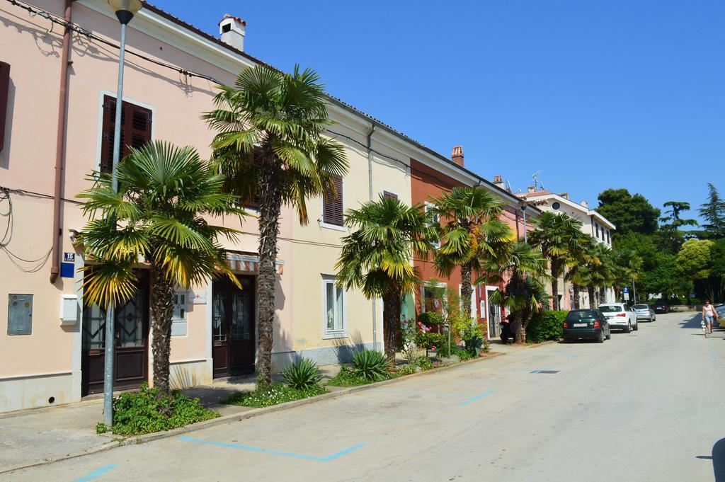 Apartment House Senna Porec Exterior photo